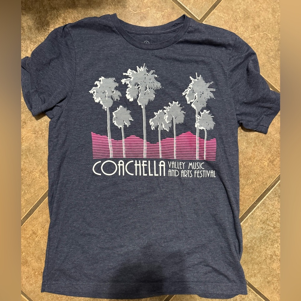 Coachella 2017 unisex t shirt blue grey white pink size large